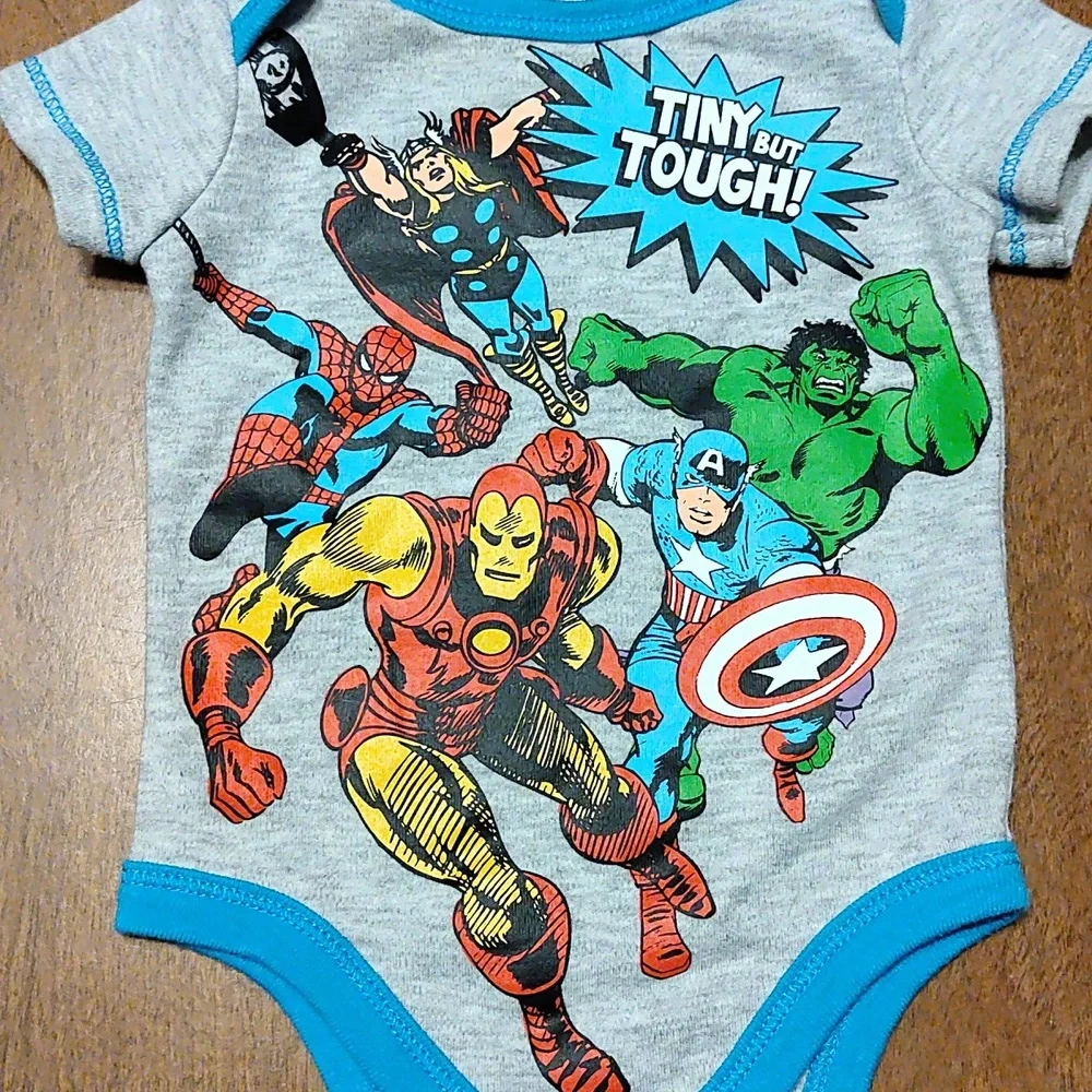 Onesie - Picture 2 of 4
